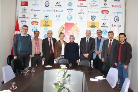 Toru'dan  cemiyete ziyaret