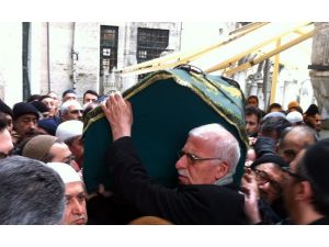 Yönetmen Erol Mermer'in cenazesi toprağa verildi