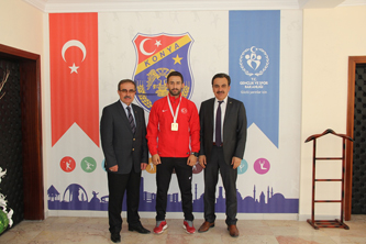 Avrupa Şampiyonundan Ersöz’e ziyaret