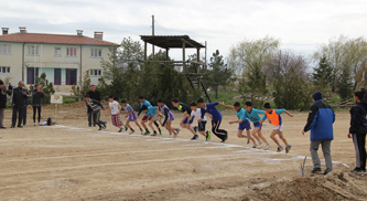 Atletler ‘’Atletizm Geliştirme Projesi’’ için koştu