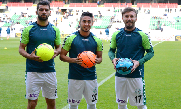 Torku Konyaspor'dan kanserle savaşa destek
