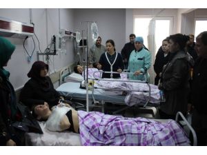 Samsun'da öğrenci servisi tırla çarpıştı: 1 ölü, 19 yaralı