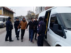 Balıkesir'deki uyuşturucu satıcılarına yönelik operasyon