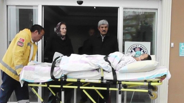 Konya'da Yaşlı Kadın ve Torunu Sobadan Sızan Gazdan Zehirlendi