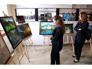 Hükümlü ressamın sergisi açıldı