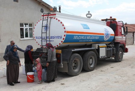 Selçuklu Belediyesi’nden tatlı su hizmeti