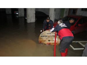 Malatya'da su baskını