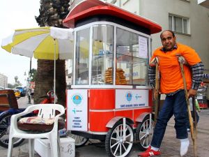 "Simit arabası" hayatını değiştirdi