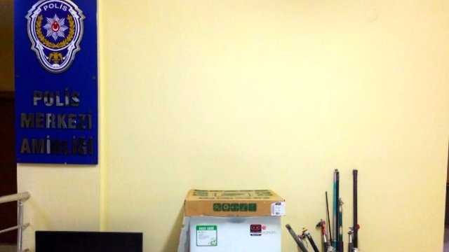 Yunak'ta Dört Hırsız Yakalandı