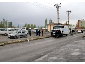 Minibüsçüler arasında yolcu kavgası: 1 ölü 7 yaralı