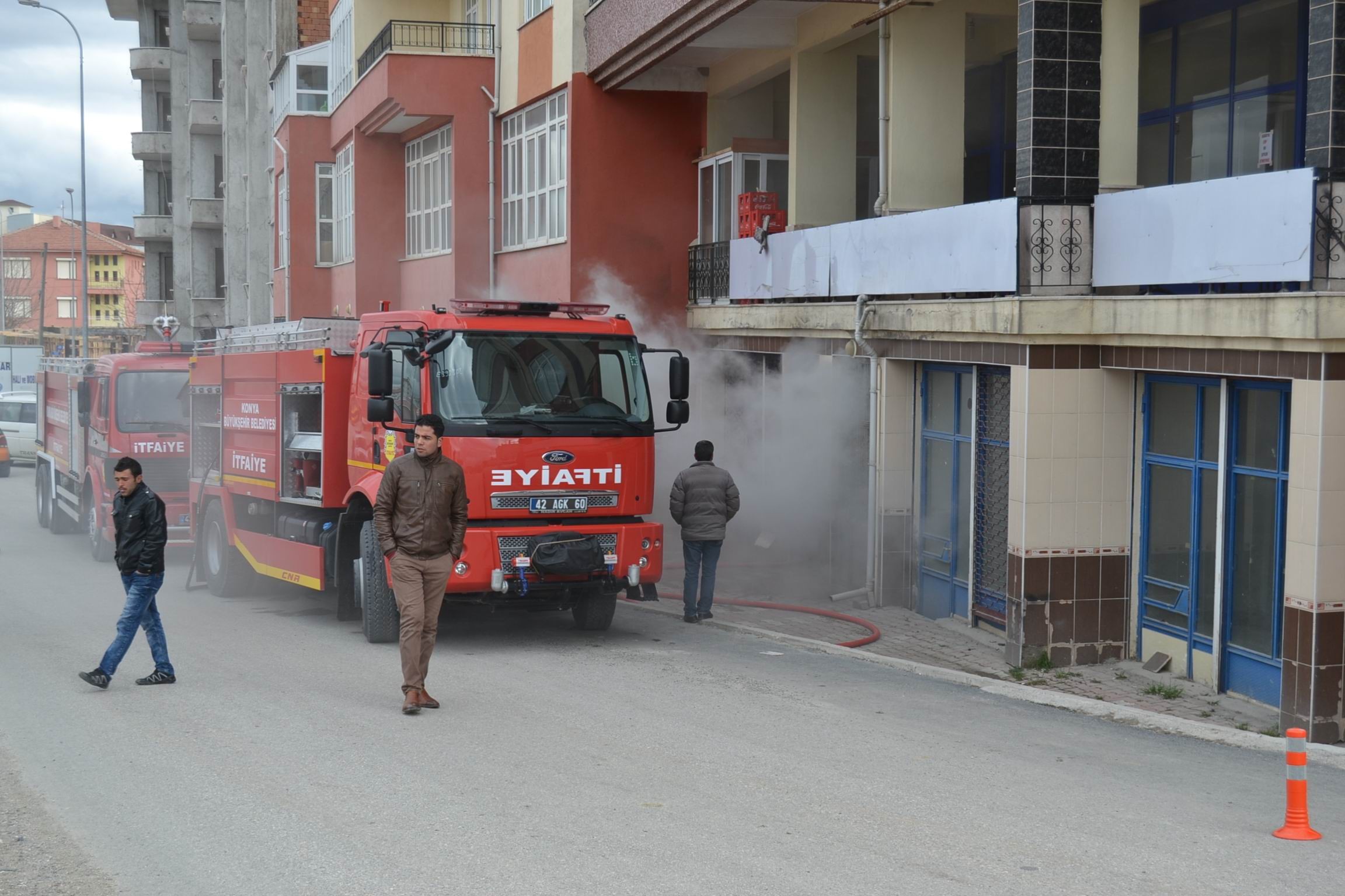 Konya'da bir depoda yangın çıktı