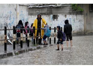 Gazze'de Şiddetli Yağış