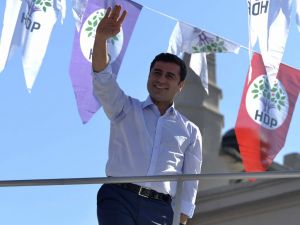 Hdp'nin Milletvekili Adayı Tanıtım Mitingi
