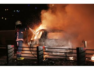 İstanbul'da Trafik Kazası: 2 Ölü, 2 Yaralı