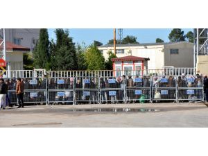 Türkiye'ye Sığınan Suriyeliler