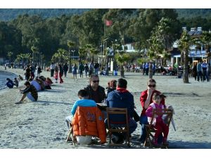 Muğla'da İki Mevsim Bir Arada Yaşanıyor