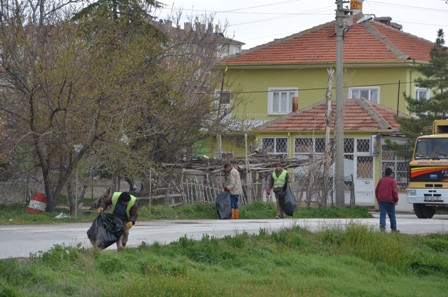 Ereğli Belediyesi temizlik çalışmalarını sürdürüyor