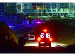 Ankara'da Sağlık Kampüsü İnşaatında Kalıp Çöktü: 5 Yaralı