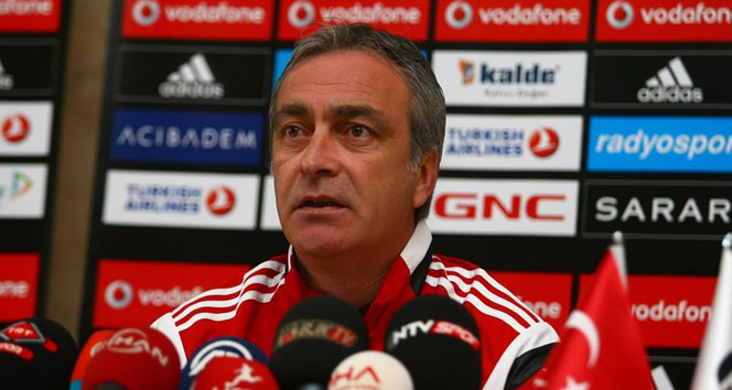 Kasımpaşa'nın yeni hocası belli oldu