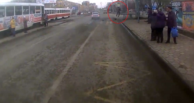 Metrelerce havaya uçtu! TIKLA-İZLE