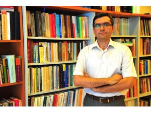 "Türkiye, Sözde Soykırım İddiası Karşısında Cesaretle Durmalı"