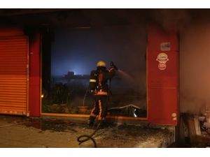 İstanbul'da İş Yeri Yangını