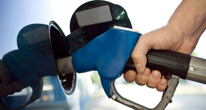 Flaş!!! Benzine zam geldi