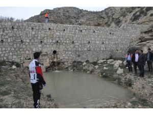 Arkadaşlarının Boğulma Anını "Şaka" Sandılar