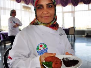 Kursta Pişiyor, İhtiyaç Sahibi Aileler Yiyor