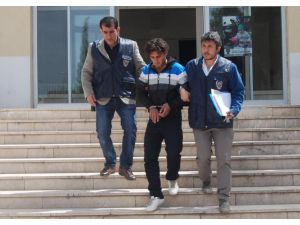 Çaldığı Kamyoneti Sahibine Satarken Yakalandı