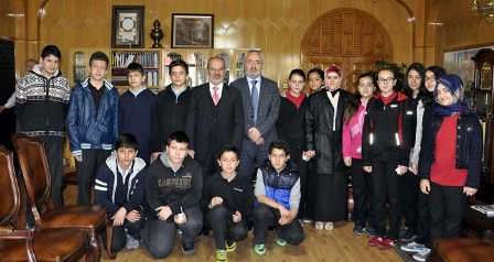 Özel Başak Koleji Öğrencilerinden Kutlu Doğum Ziyareti