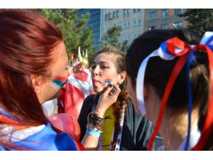 Erasmus Öğrencilerinden "Gençlik Yürüyüşü"