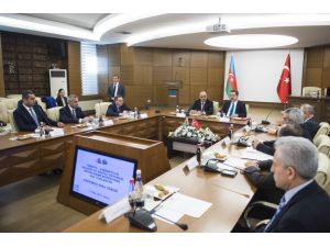 Çalışma Ve Sosyal Güvenlik Bakanı Çelik'e Ziyaret