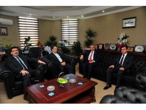 D-8 Genel Sekreteri Musavi, Van'da: