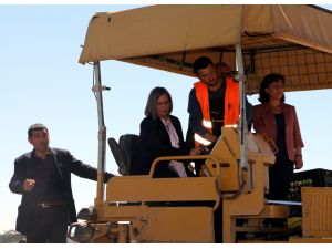 Kışanak, İş Makinesi Kullandı