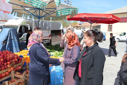 AK Parti Karatay taşrada halkla buluştu