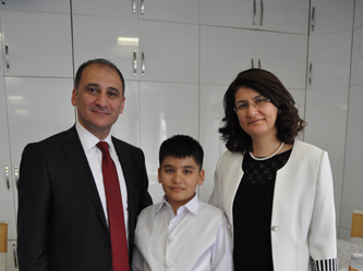 Güney ailesinin sünnet mutluluğu