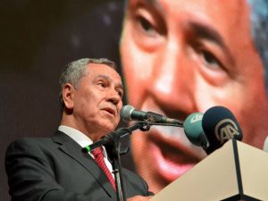 Başbakan Yardımcısı Arınç Manisa'da