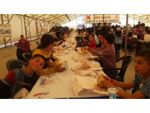 Siirt'te Kardeşlik Sofrası