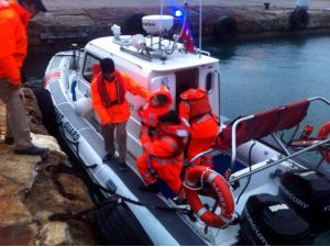 Gökçeada'da Karaya Oturan Feribot