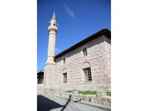 Arnavutluk Müslümanları, Osmanlı Camisine Sahip Çıktı