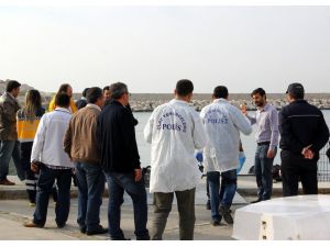 Mersin'de Denizde Erkek Cesedi Bulundu
