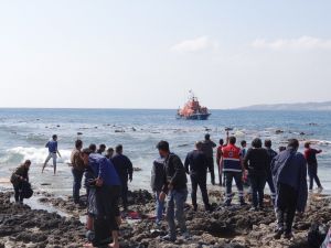 Rodos Adası Açıklarında Göçmen Taşıyan Tekne Battı: 3 Ölü