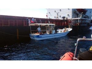 Muğla'da Kuru Yük Gemisinin Batma Tehlikesi Geçirmesi