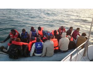 Ege Denizi'nde 336 Kaçak Kurtarıldı
