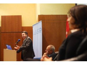 Ortadoğu'da Güvenlik Karmaşası Konferansı