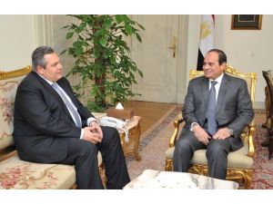 Yunanistan Savunma Bakanı Kammenos, Mısır'da