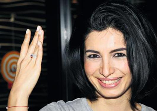 Murat Vardal'la evlendi, huzuru buldu... Murat Vardal kimdir?