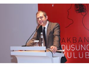 Akbank Düşünce Kulübü, Genç Girişimciliği İle Bankacılığı Buluşturdu
