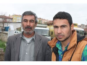 Kobani'ye Dönerken Cenazelerini De Götürüyorlar